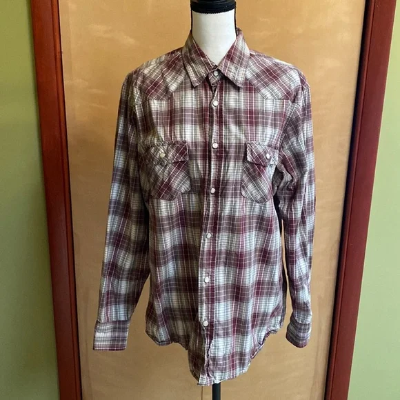 Old Navy | Tops | Womens Large Old Navy Western Style Button Down Shirt | Poshmark Old Navy | Tops | Womens Large Old Navy Western Style Button Down Shirt | Poshmark